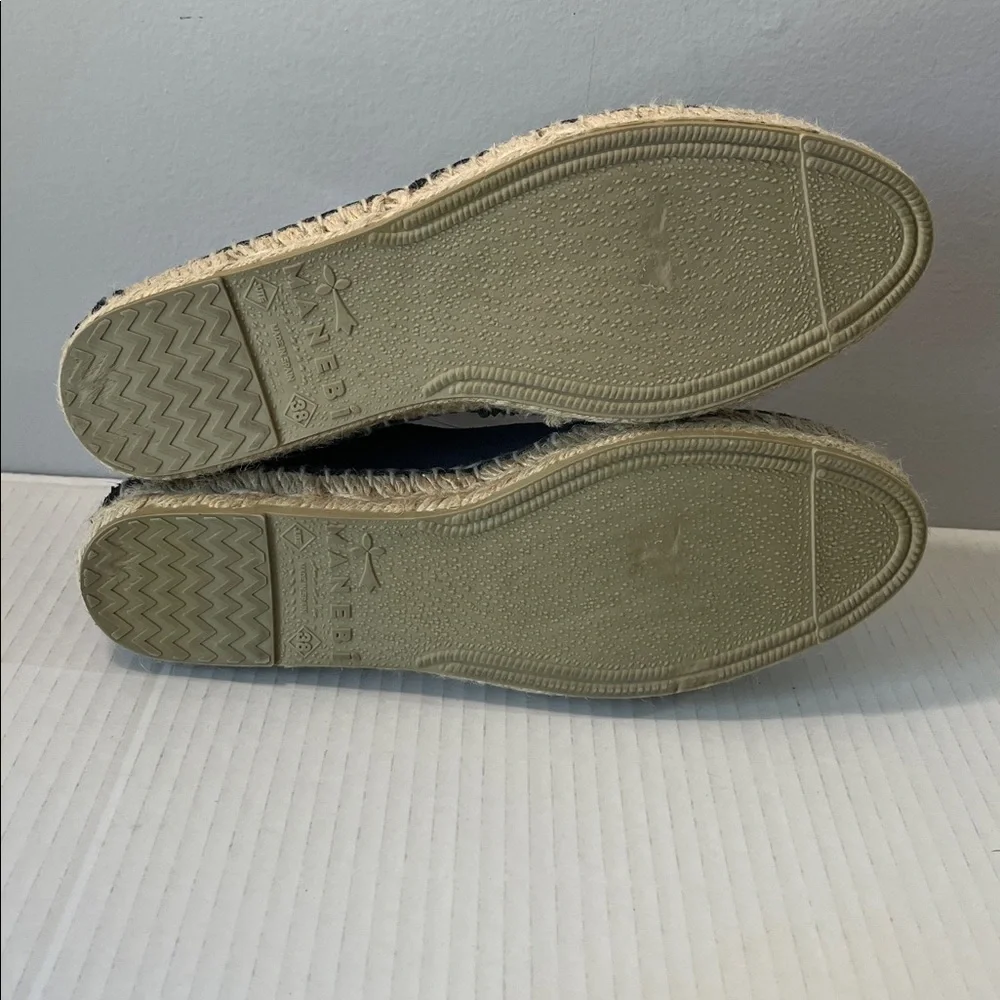 manebí navy